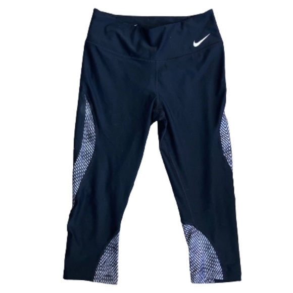 Nike Womens Power Legendary Training Capris Tights Small Black 861206 Dri Fit - Picture 1 of 4